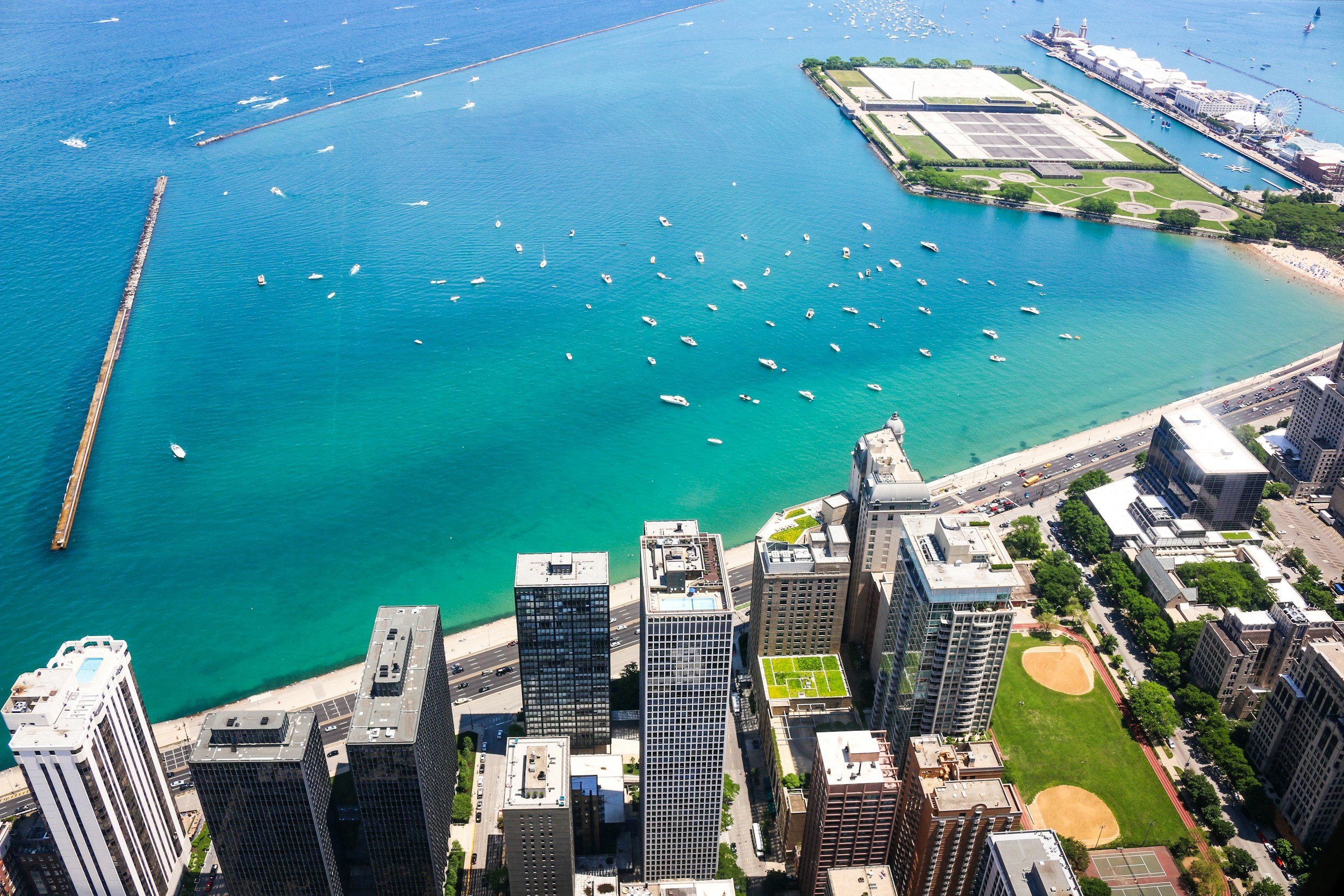 Lakefront Boating yacht cruising Lake Michigan with Chicago skyline